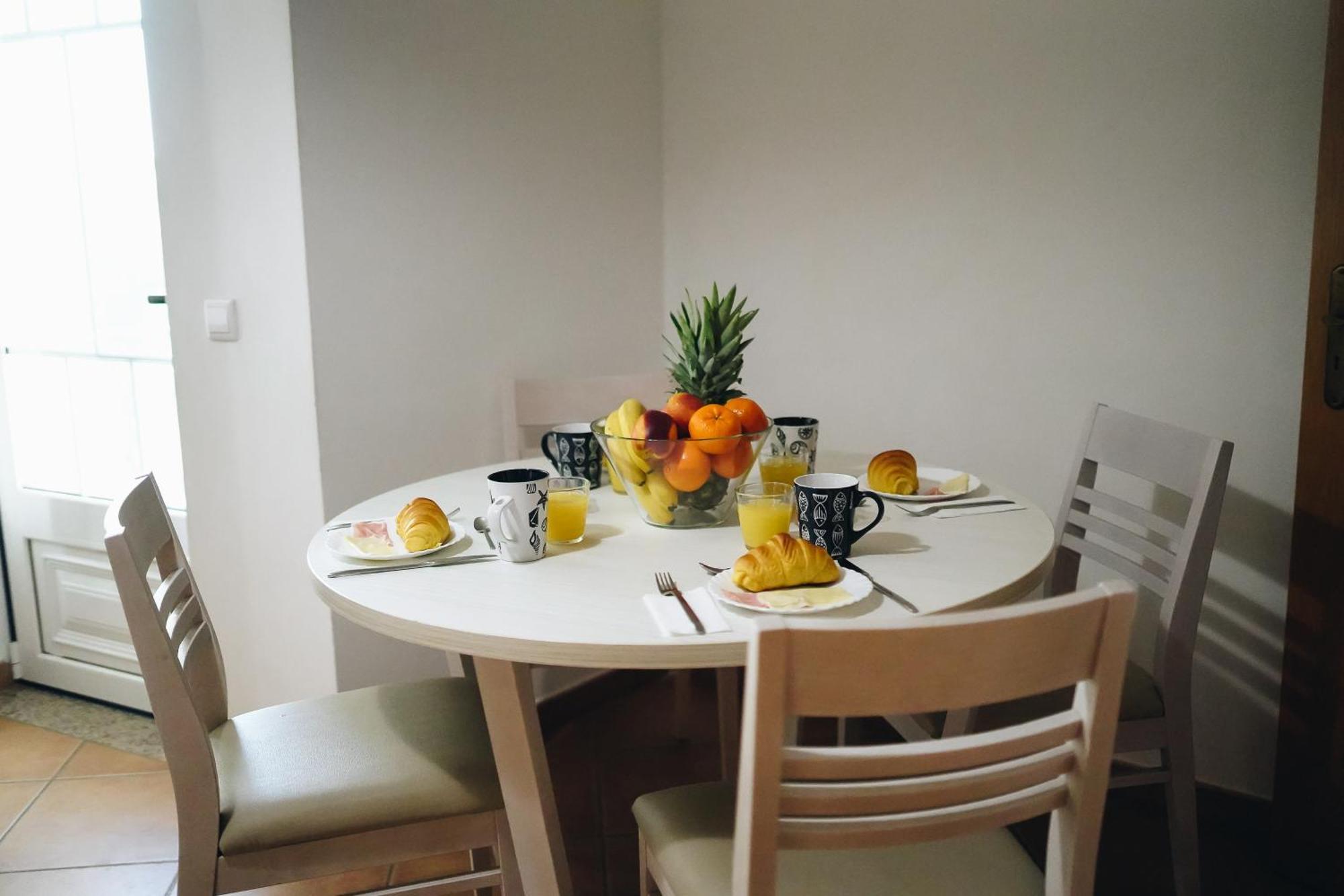 Wonderful Flats With Pool By Host Wise Apartment Albufeira Exterior photo