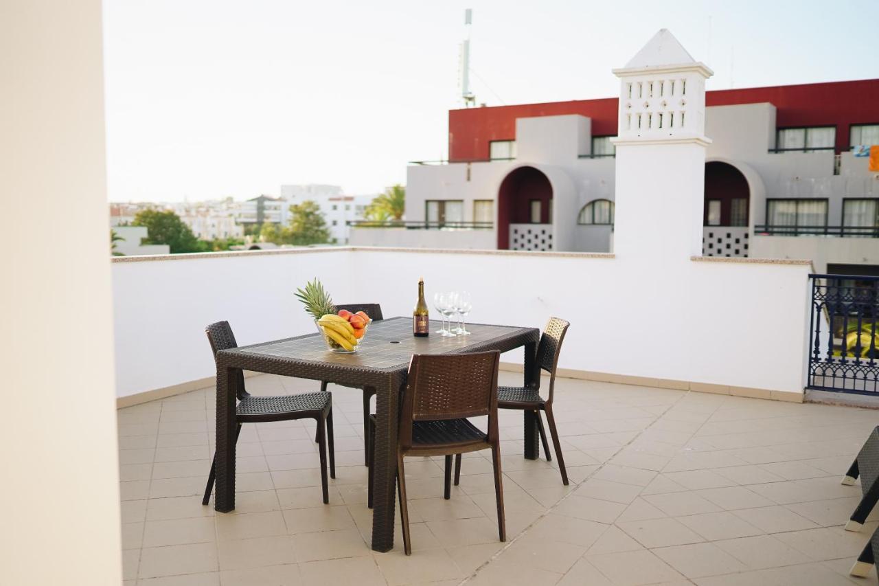 Wonderful Flats With Pool By Host Wise Apartment Albufeira Exterior photo